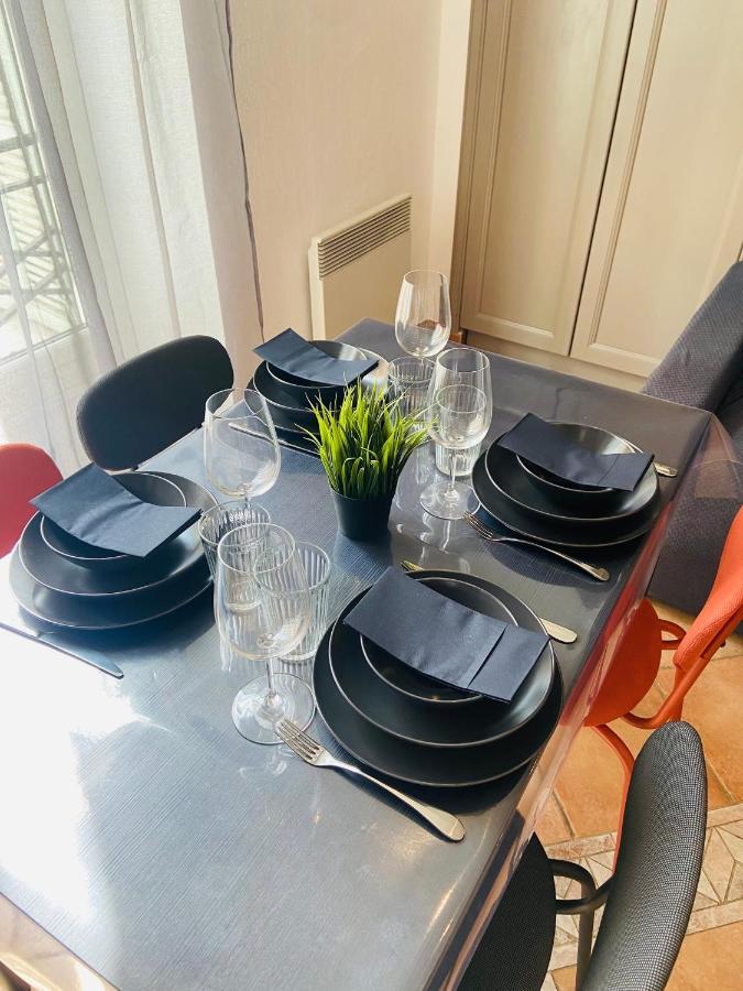 Corso Home- Central Apartment In Menton Luaran gambar