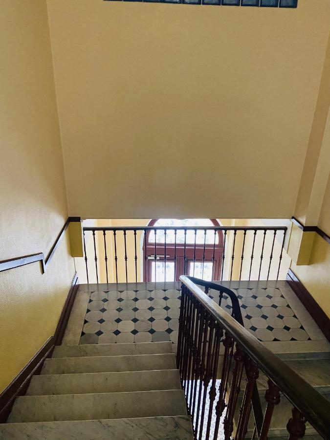 Corso Home- Central Apartment In Menton Luaran gambar